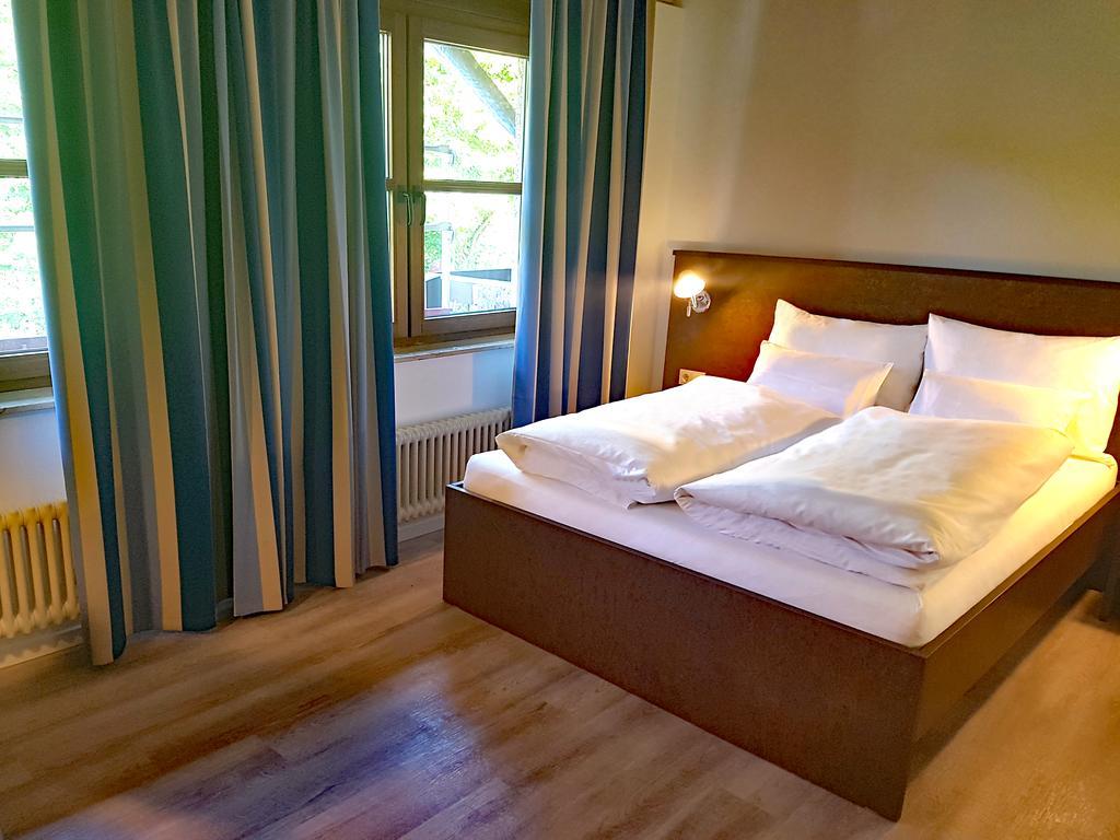 Tagungshaus Wernau Hotel Bagian luar foto